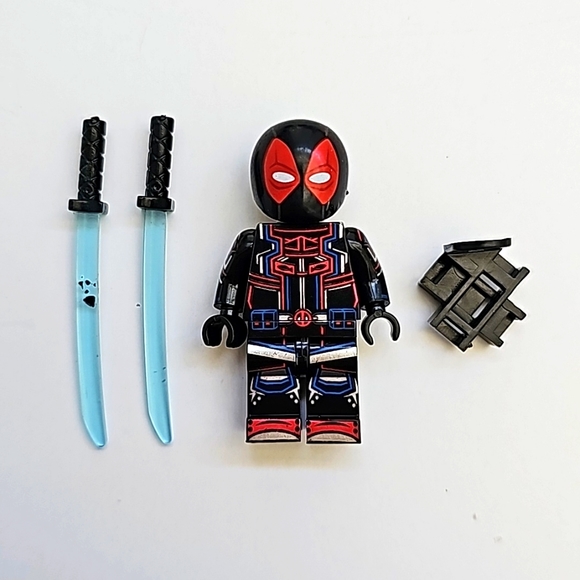 Lot of 7 Deadpool Lego Compatible Minifigs Minifigures - Picture 2 of 10